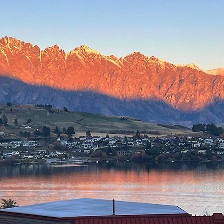 Lakeview Home Retreat At Queenstown Hill Eksteriør billede