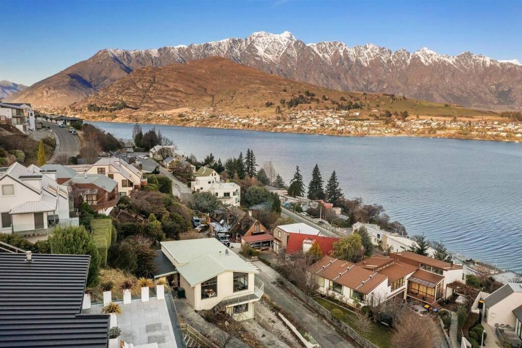 Lakeview Home Retreat At Queenstown Hill Eksteriør billede